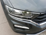  Volkswagen  T-ROC VOLKSWAGEN  / 2017 / 5P / todoterreno Advance 2.0 TDI 110kW (150CV) DSG (AC2) #16