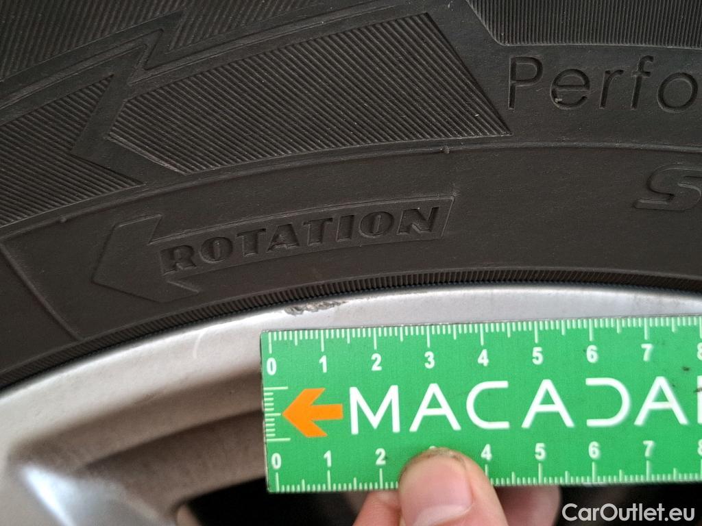  Audi  Q3 AUDI  / 2018 / 5P / SUV 45 TFSI E 245 S TRONIC BUSINESS LINE #24