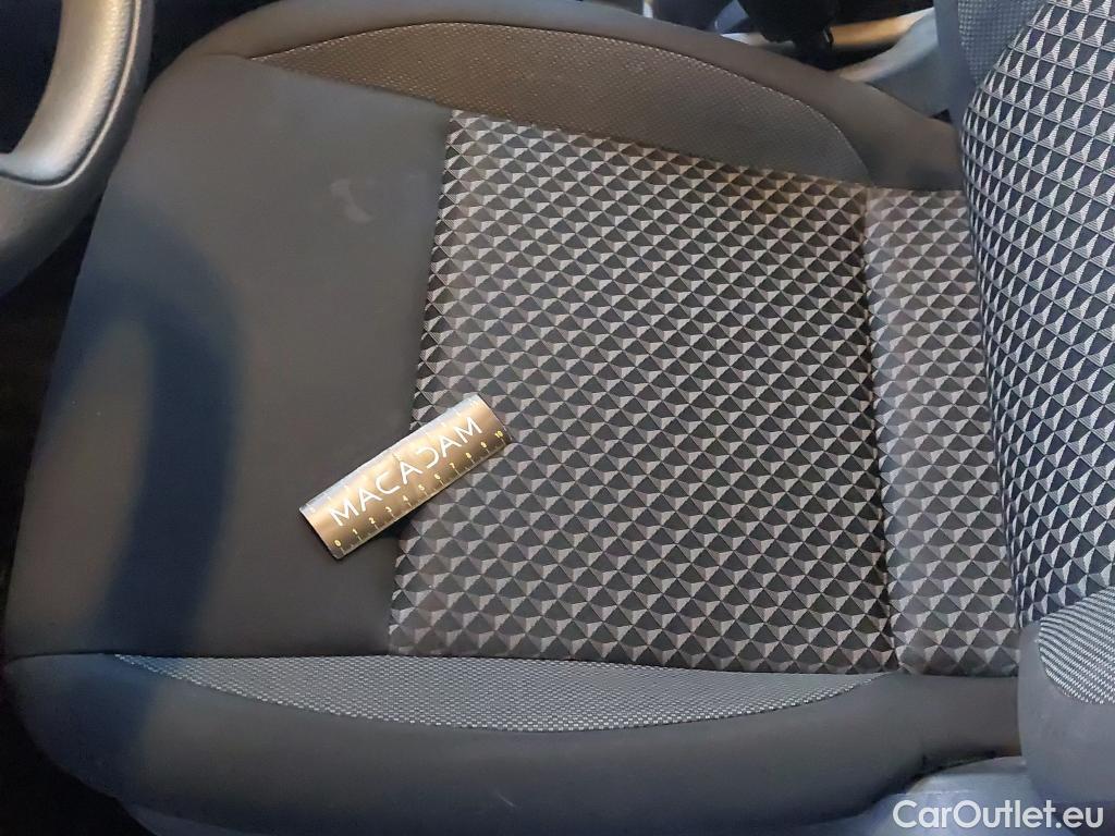  Nissan  Micra NISSAN  / 2016 / 5P / Berline IG-T 92 Business Edition #6