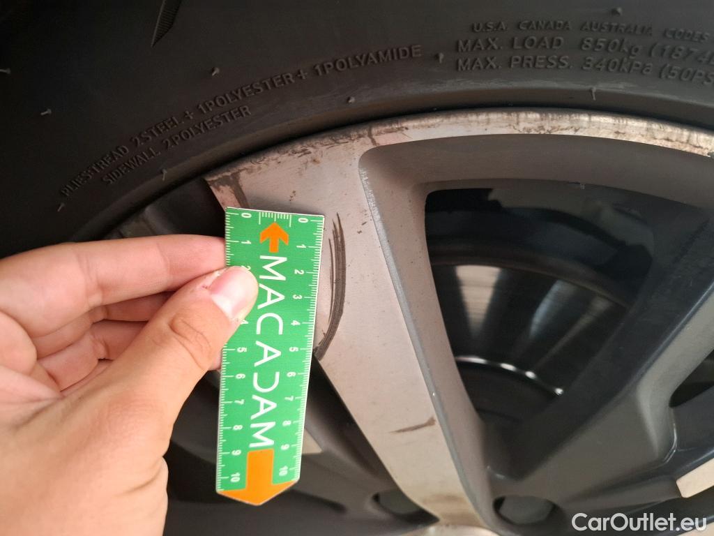  Peugeot  3008  GT Line 1.6 HDi 120CV BVA6 E6 #24