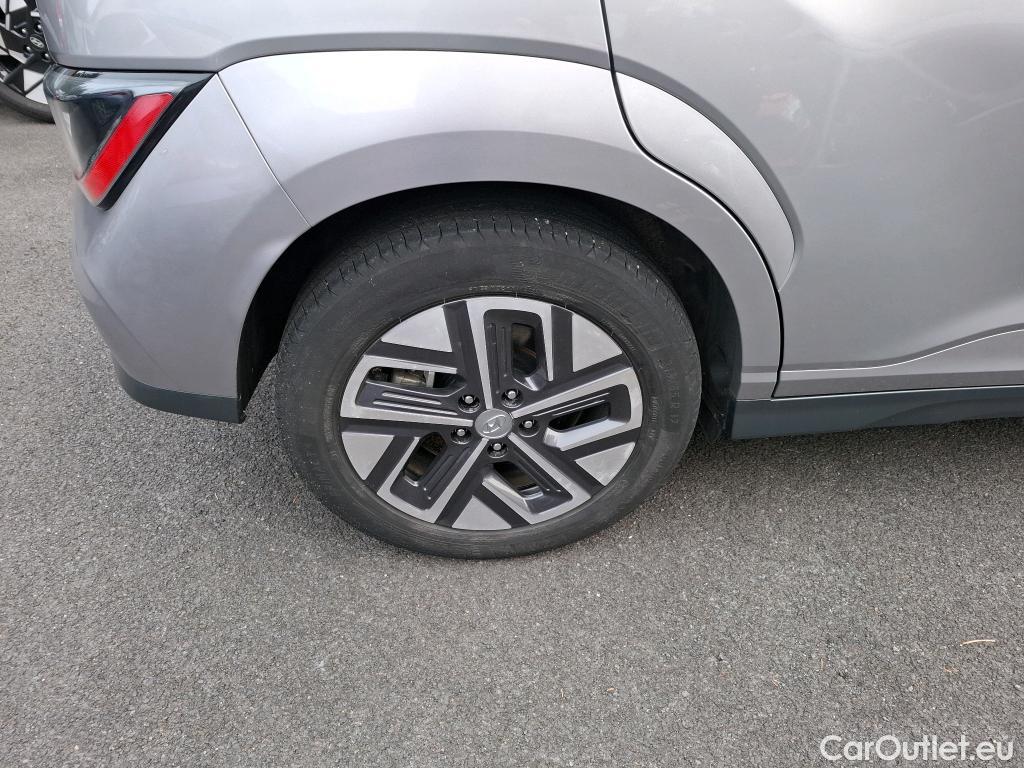  Hyundai  Konna HYUNDAI Kona / 2020 / 5P / SUV BEV 64KWH ELECTRIQUE 204CH INTUITIVE #3