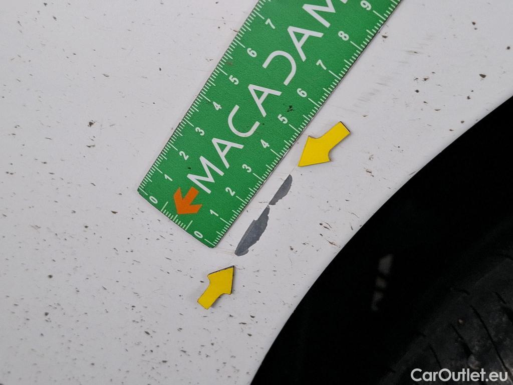  Fiat  500 FIAT  2015 3P Berline Hybrid 10 BSG 70 ch Dolcevita #15