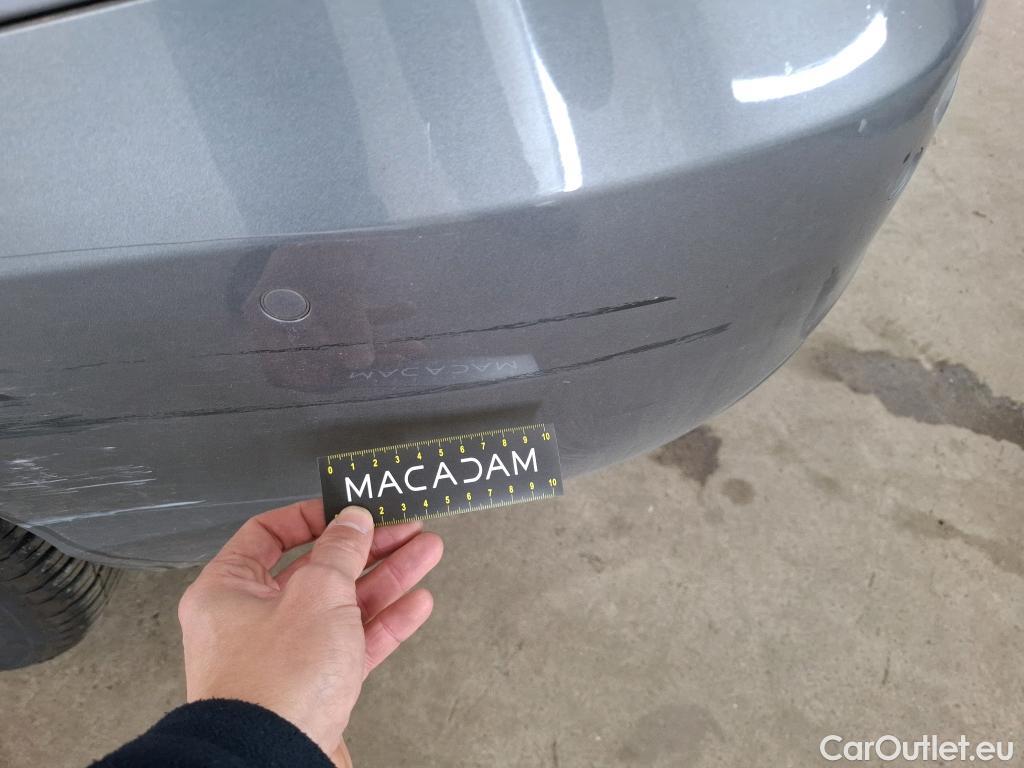  Mercedes  A-Klasse MERCEDES-BENZ Classe A Berline 4p Berline A 200 Business Line 7G-DCT #38