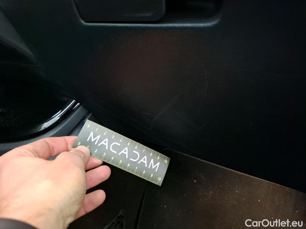  Mercedes  A-Klasse MERCEDES-BENZ Classe A Berline 4p Berline A 200 Business Line 7G-DCT #48