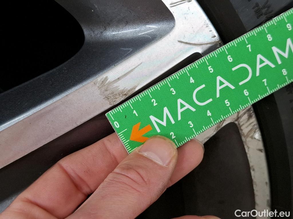  Mercedes  GLA MERCEDES-BENZ Classe  / 2017 / 5P / SUV  180 Fascination BVA7 #24