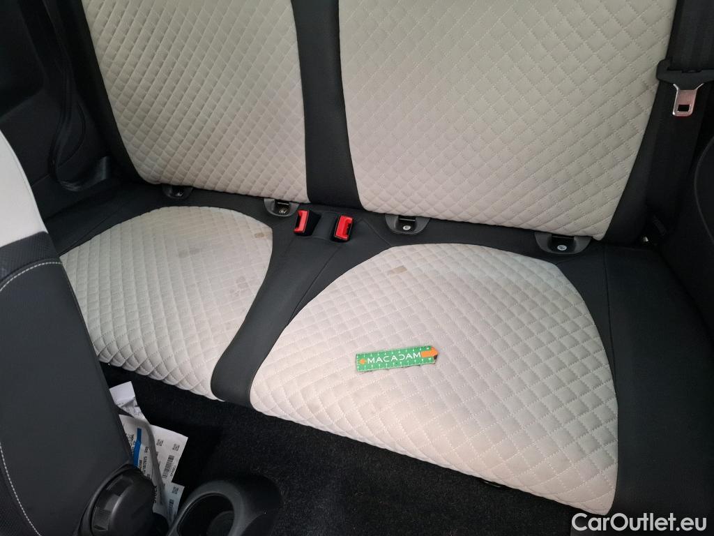  Fiat  500 FIAT  2015 3P Berline Hybrid 10 BSG 70 ch Dolcevita #11