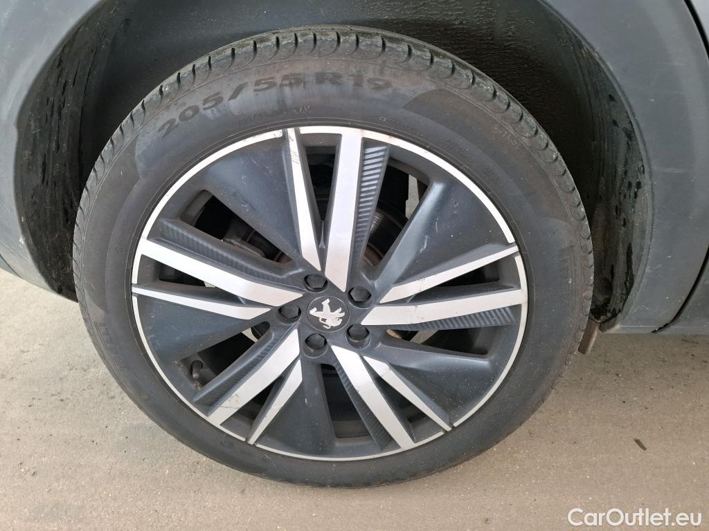  Peugeot  3008 PEUGEOT  / 2020 / 5P / SUV BlueHDi 130 S&S EAT8 GT Pack #15