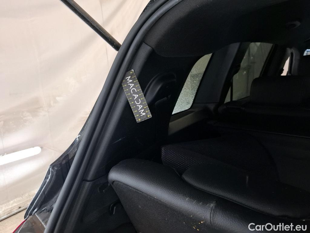  Mercedes  GLB MERCEDES-BENZ  / 2019 / 5P / SUV  200 d AMG Line #11