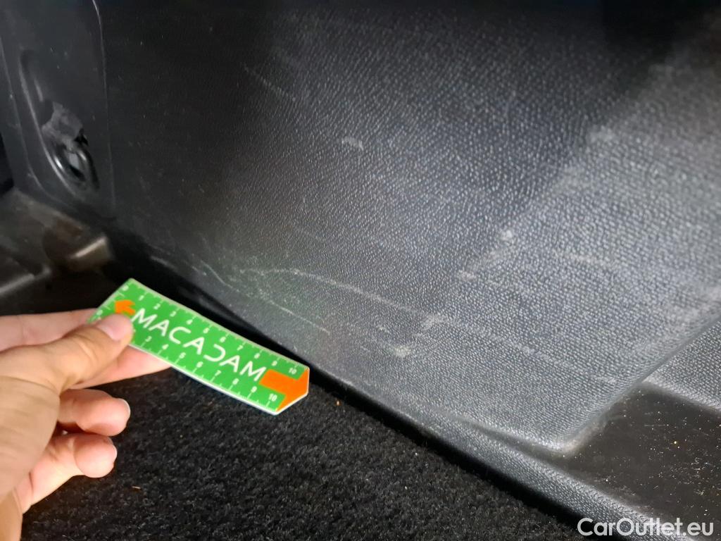  Peugeot  3008  GT Line 1.6 HDi 120CV BVA6 E6 #44