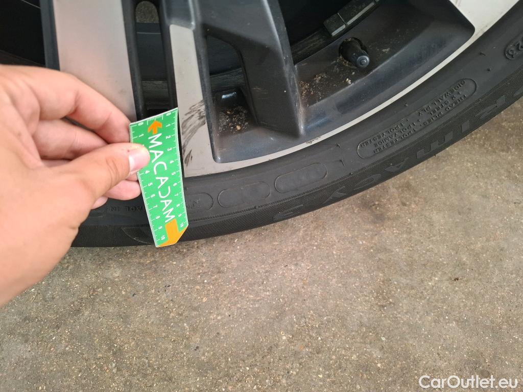  Peugeot  3008  GT Line 1.6 HDi 120CV BVA6 E6 #21