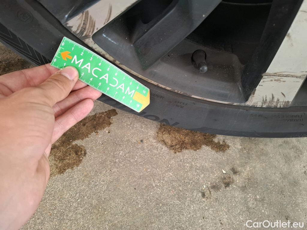  Peugeot  3008  GT Line 1.6 HDi 120CV BVA6 E6 #35