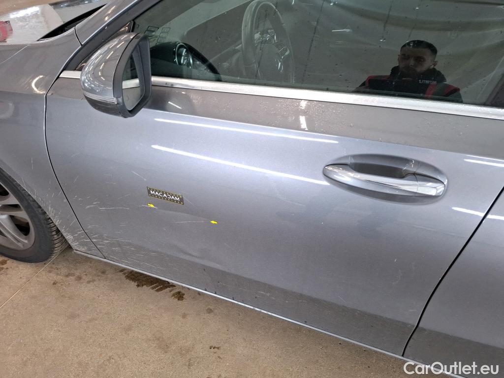  Mercedes  A-Klasse MERCEDES-BENZ Classe A Berline 4p Berline A 200 Business Line 7G-DCT #15