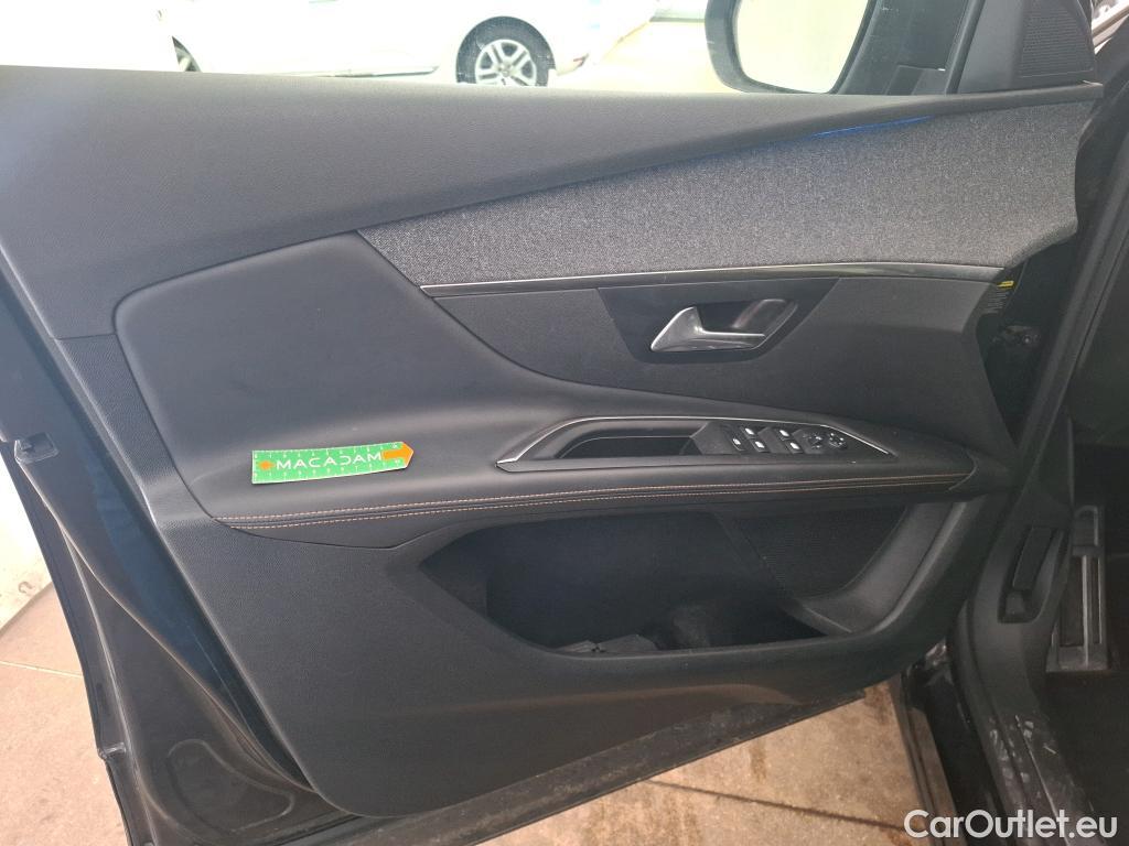  Peugeot  3008  GT Line 1.6 HDi 120CV BVA6 E6 #37