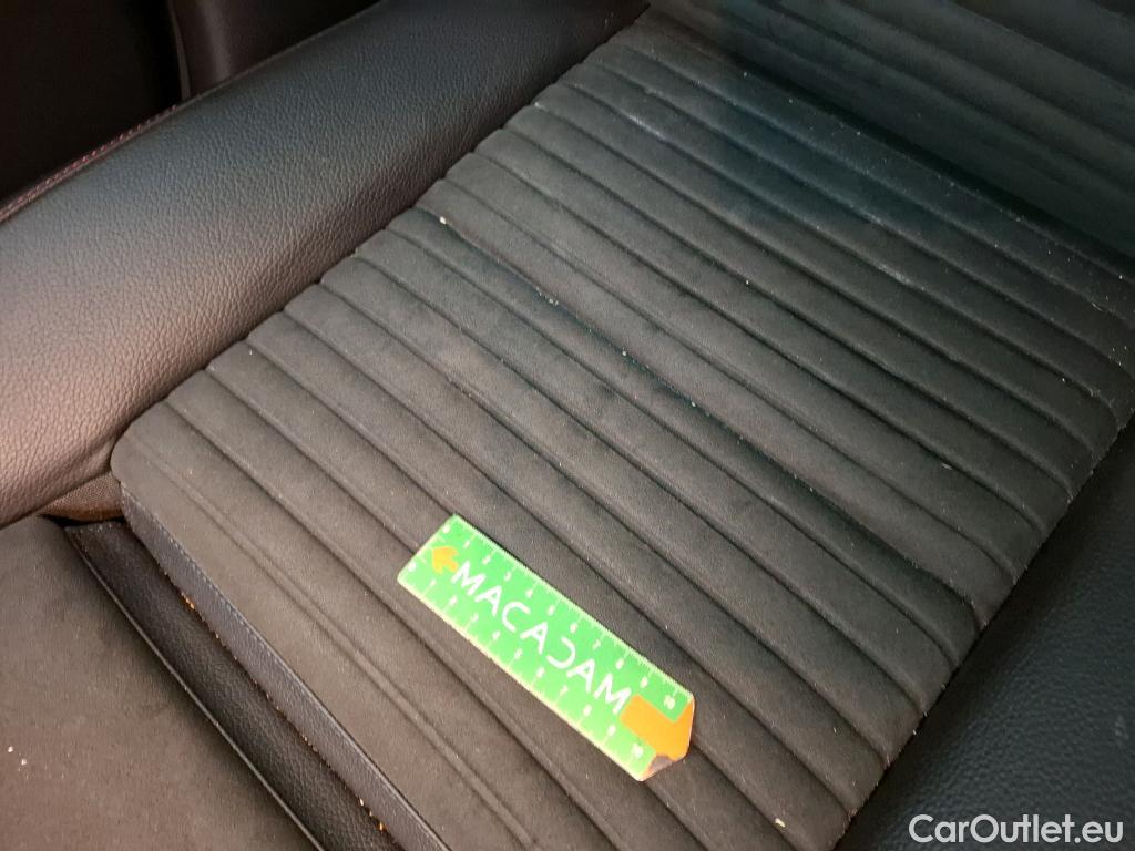  Mercedes  GLA MERCEDES-BENZ Classe  / 2017 / 5P / SUV  180 Fascination BVA7 #41