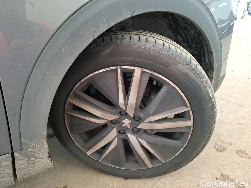  Peugeot  3008 PEUGEOT  / 2020 / 5P / SUV BlueHDi 130 S&S EAT8 GT Pack #24