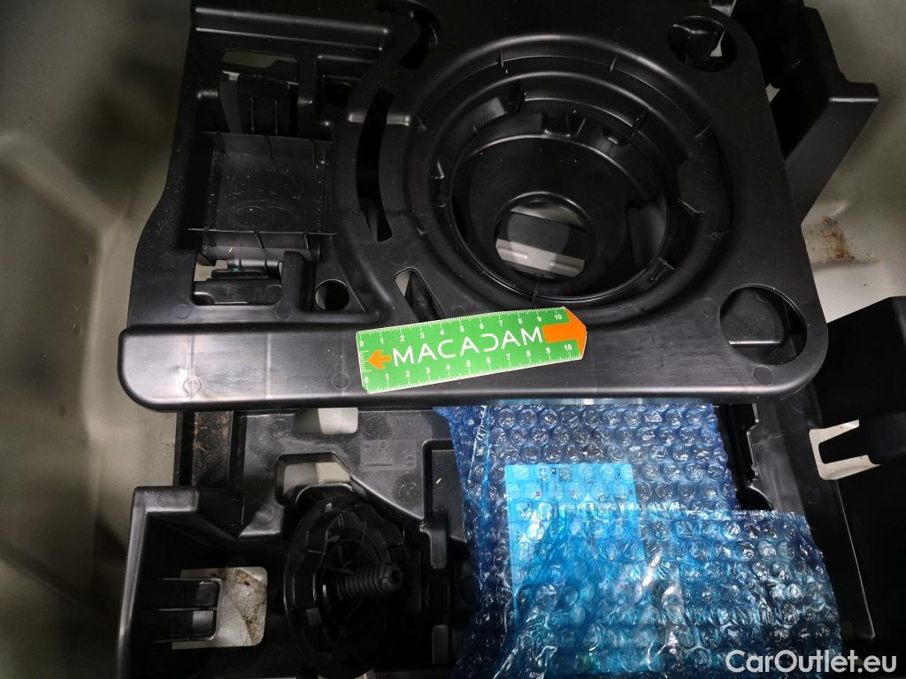  Citroen  C3  Société Feel 1.5 BlueHDI 100CV BVM6 E6d #19