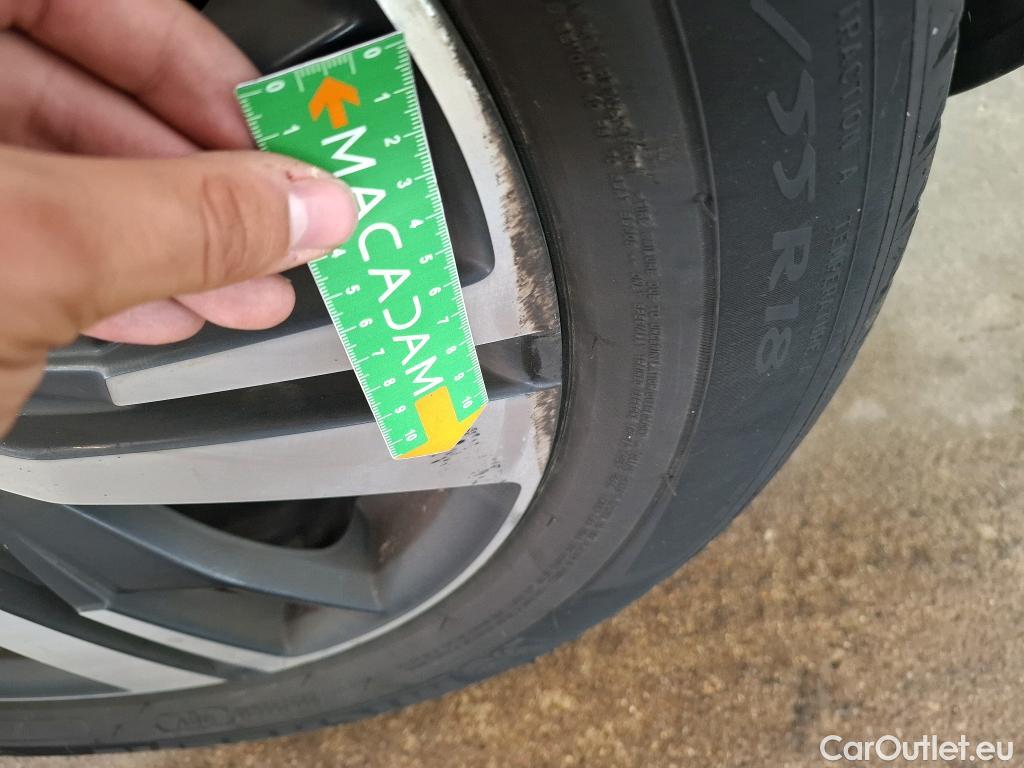  Peugeot  3008  GT Line 1.6 HDi 120CV BVA6 E6 #56