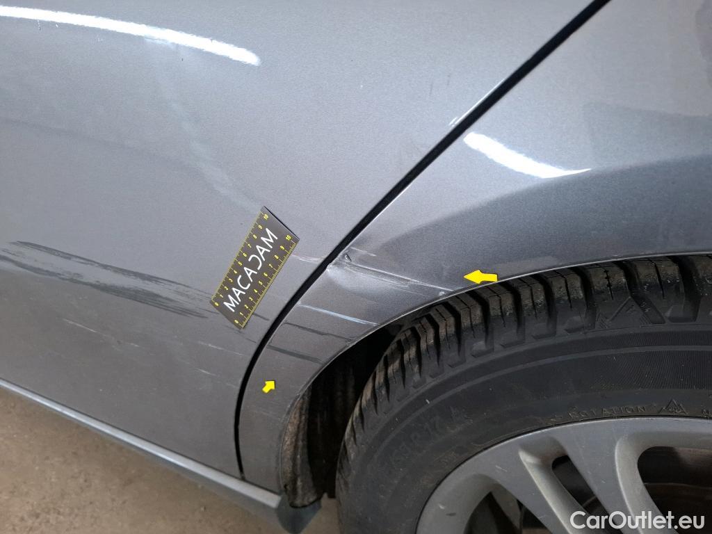  Mercedes  A-Klasse MERCEDES-BENZ Classe A Berline 4p Berline A 200 Business Line 7G-DCT #20