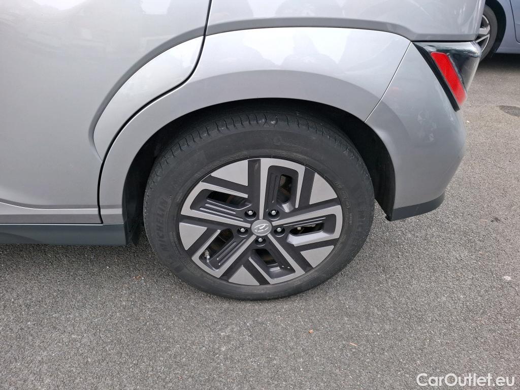  Hyundai  Konna HYUNDAI Kona / 2020 / 5P / SUV BEV 64KWH ELECTRIQUE 204CH INTUITIVE #6