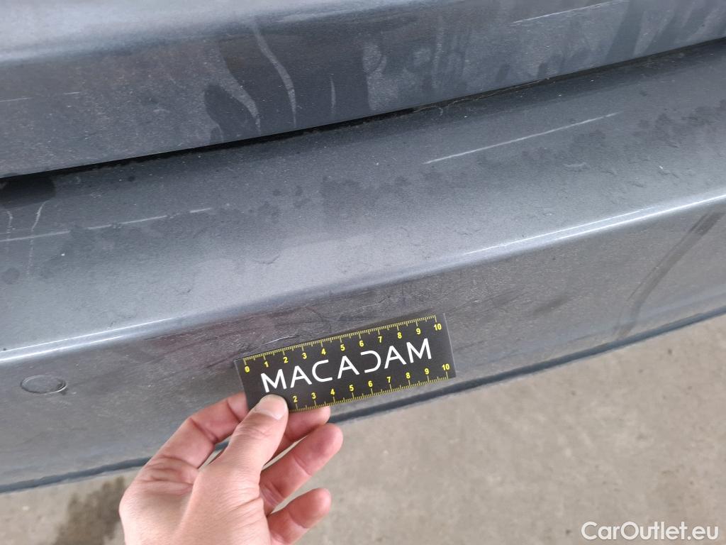  Mercedes  A-Klasse MERCEDES-BENZ Classe A Berline 4p Berline A 200 Business Line 7G-DCT #39