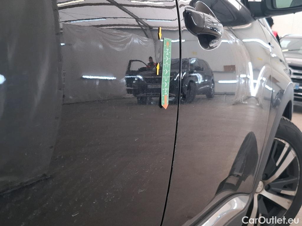  Peugeot  3008  GT Line 1.6 HDi 120CV BVA6 E6 #50