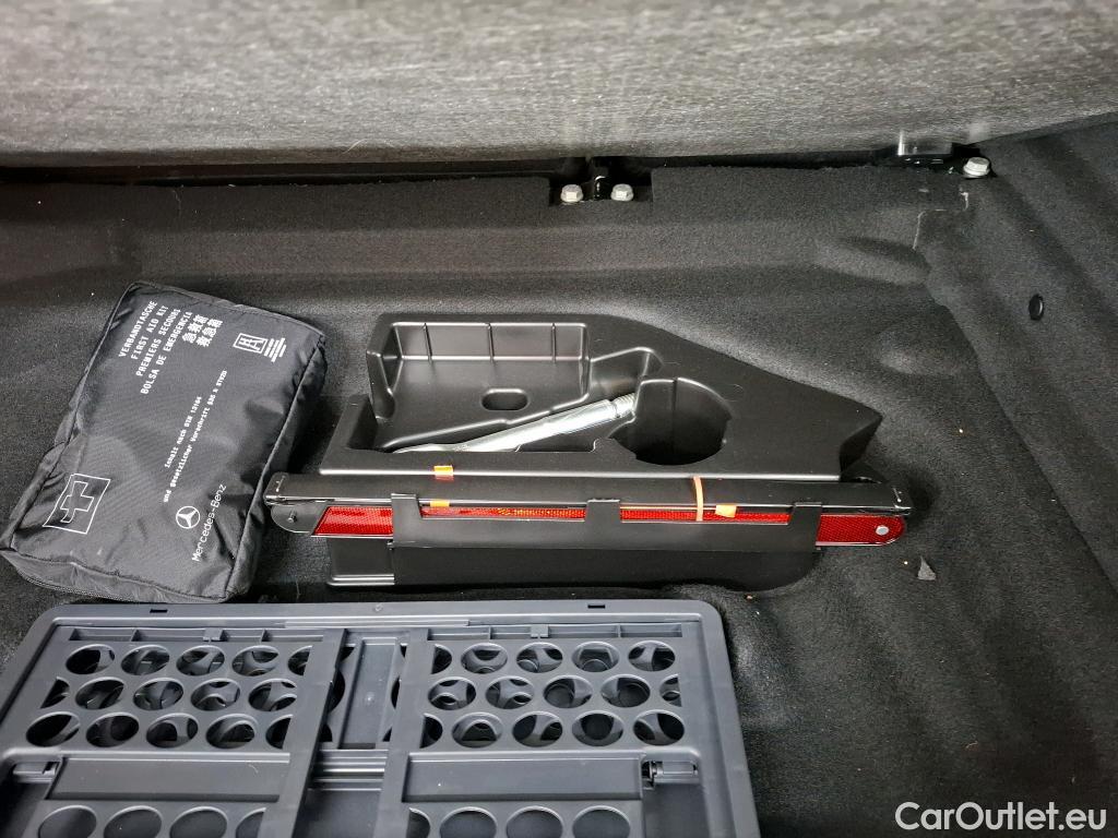  Mercedes  GLA MERCEDES-BENZ Classe  / 2017 / 5P / SUV  180 Fascination BVA7 #31