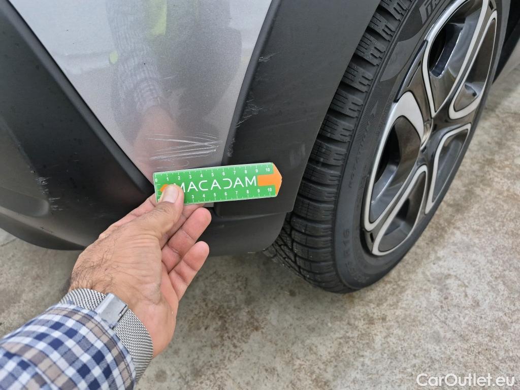  Citroen  C3  Société Feel 1.5 BlueHDI 100CV BVM6 E6d #8