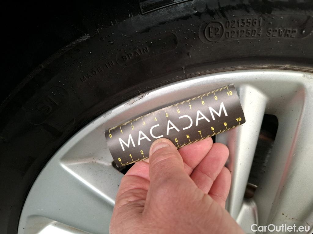  Opel   Grandland X Grandland X Business Edition 1.5 130CV BVA6 E6dT #2