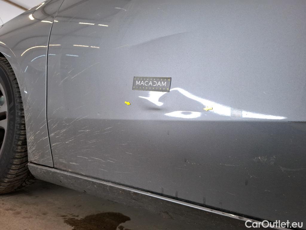  Mercedes  A-Klasse MERCEDES-BENZ Classe A Berline 4p Berline A 200 Business Line 7G-DCT #17