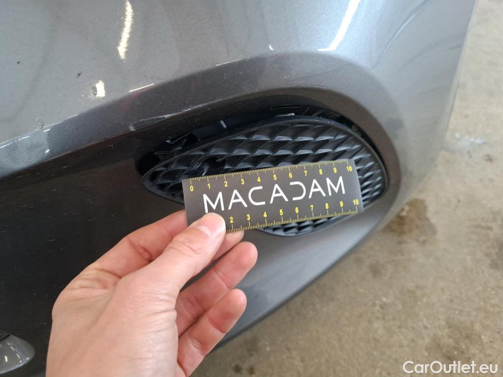  Mercedes  A-Klasse MERCEDES-BENZ Classe A Berline 4p Berline A 200 Business Line 7G-DCT #79