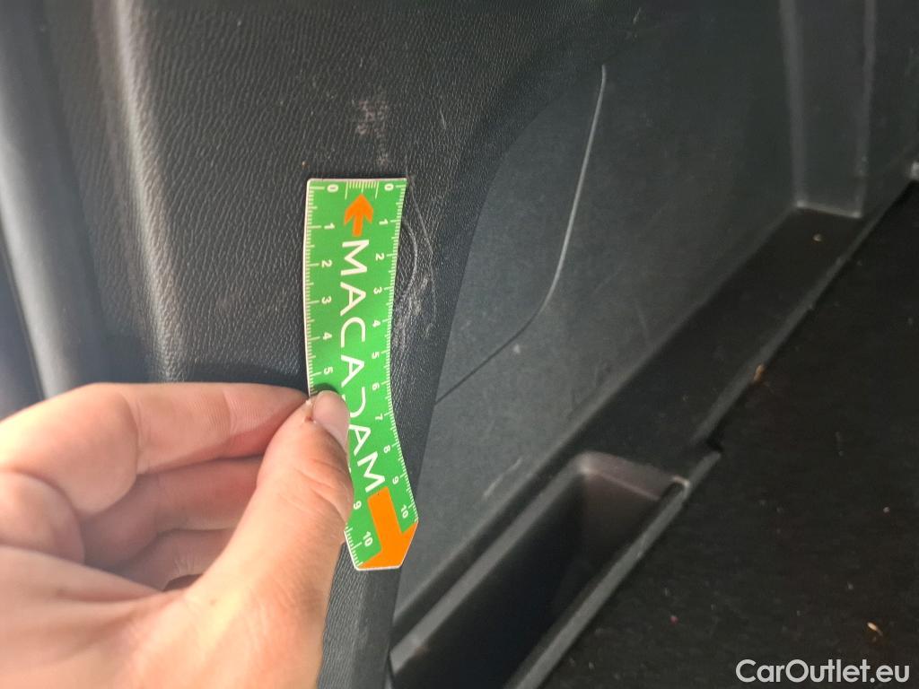  Peugeot  3008  GT Line 1.6 HDi 120CV BVA6 E6 #42