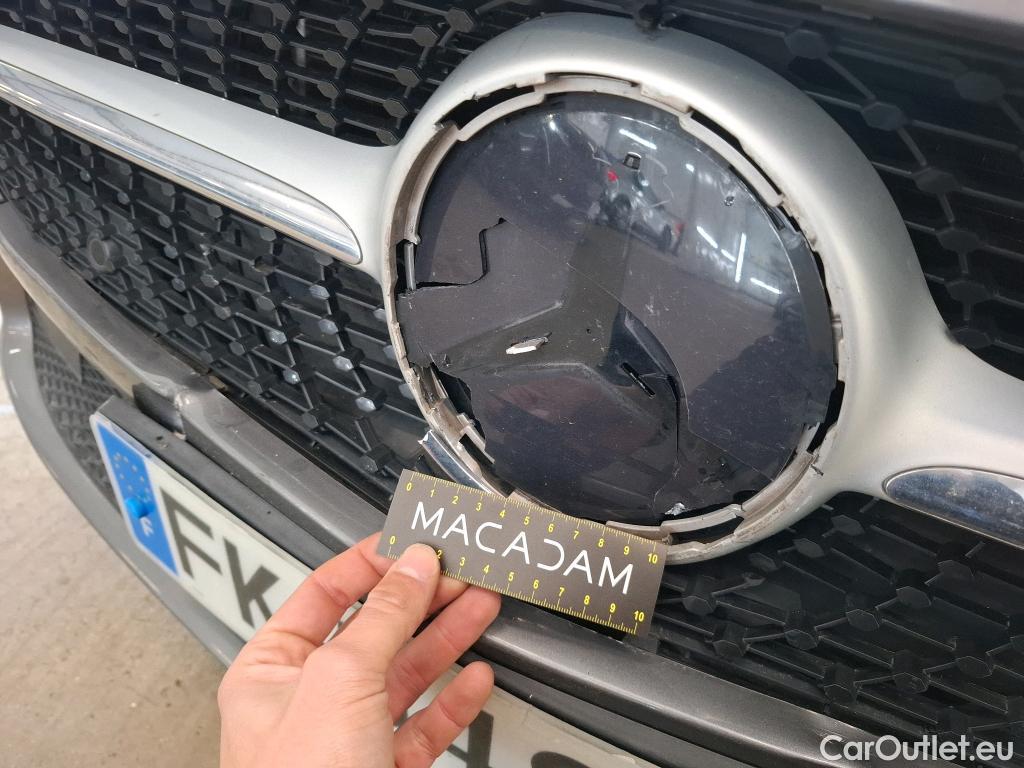  Mercedes  A-Klasse MERCEDES-BENZ Classe A Berline 4p Berline A 200 Business Line 7G-DCT #63