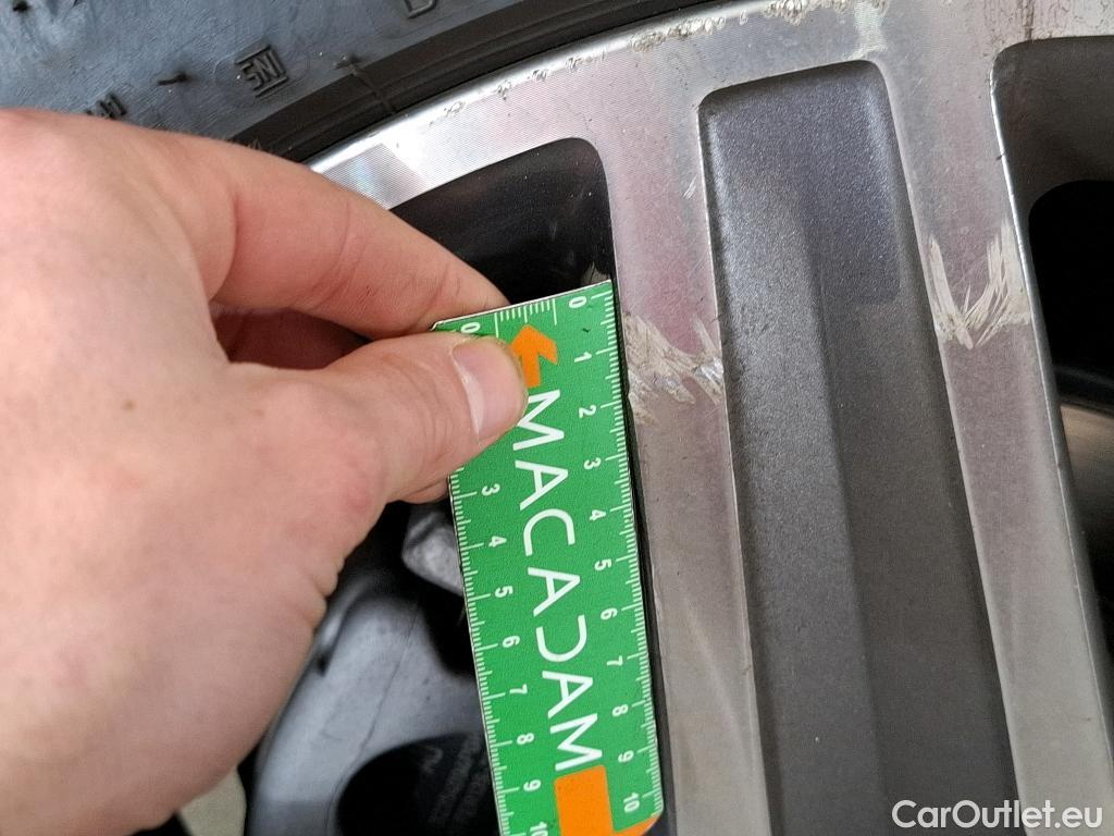  Mercedes  GLA MERCEDES-BENZ Classe  / 2017 / 5P / SUV  180 Fascination BVA7 #17