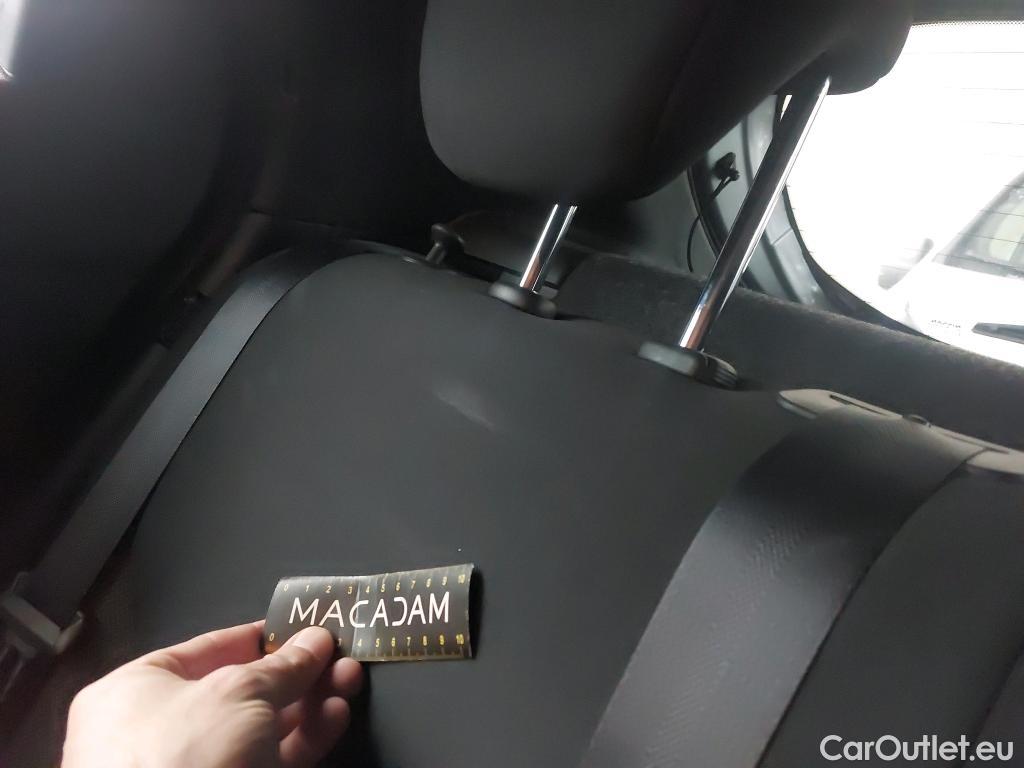  Nissan  Micra NISSAN  / 2016 / 5P / Berline IG-T 92 Business Edition #5