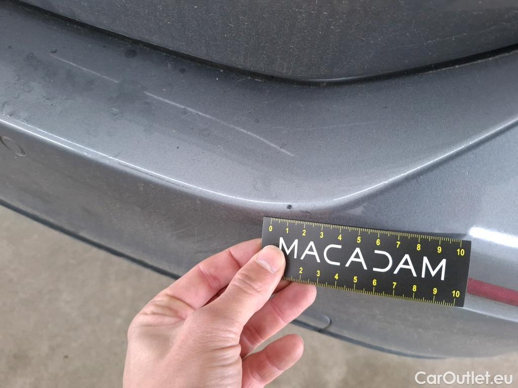  Mercedes  A-Klasse MERCEDES-BENZ Classe A Berline 4p Berline A 200 Business Line 7G-DCT #40