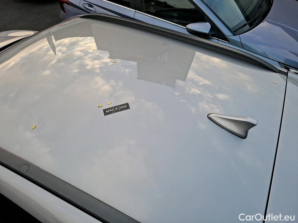  Hyundai  Konna HYUNDAI Kona / 2020 / 5P / SUV BEV 64KWH ELECTRIQUE 204CH INTUITIVE #8