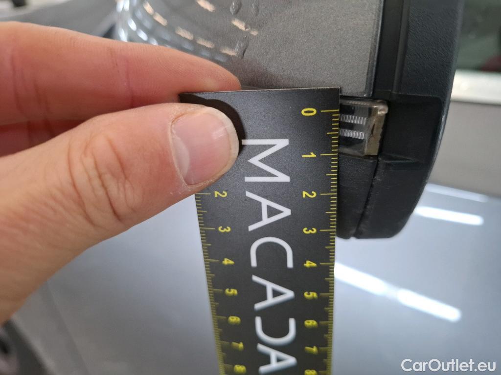  Mercedes  A-Klasse MERCEDES-BENZ Classe A Berline 4p Berline A 200 Business Line 7G-DCT #43