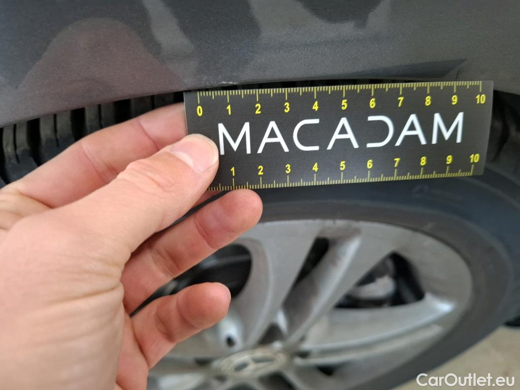  Mercedes  A-Klasse MERCEDES-BENZ Classe A Berline 4p Berline A 200 Business Line 7G-DCT #71