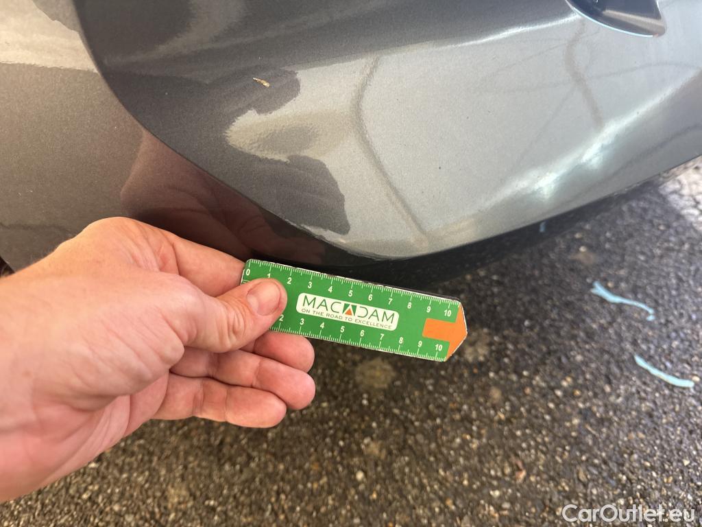  Peugeot  208  Allure 1.2 PureTech 100CV BVA8 E6d #8