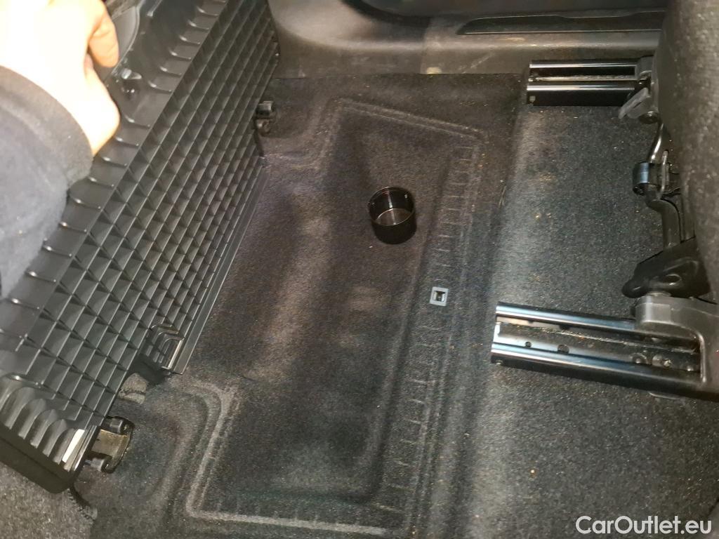  Citroen  C4 Grand Picasso /Spacetourer Business 1.2 PureTech 130CV BVM6 7 Sieges E6d #22