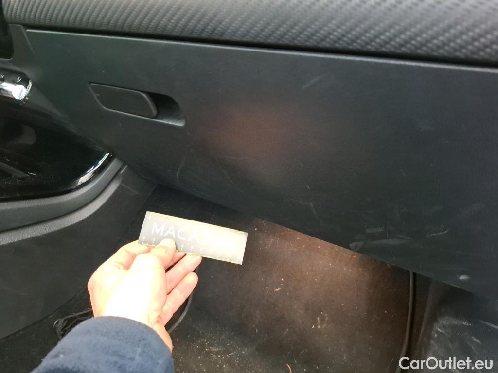  Mercedes  A-Klasse MERCEDES-BENZ Classe A Berline 4p Berline A 200 Business Line 7G-DCT #45