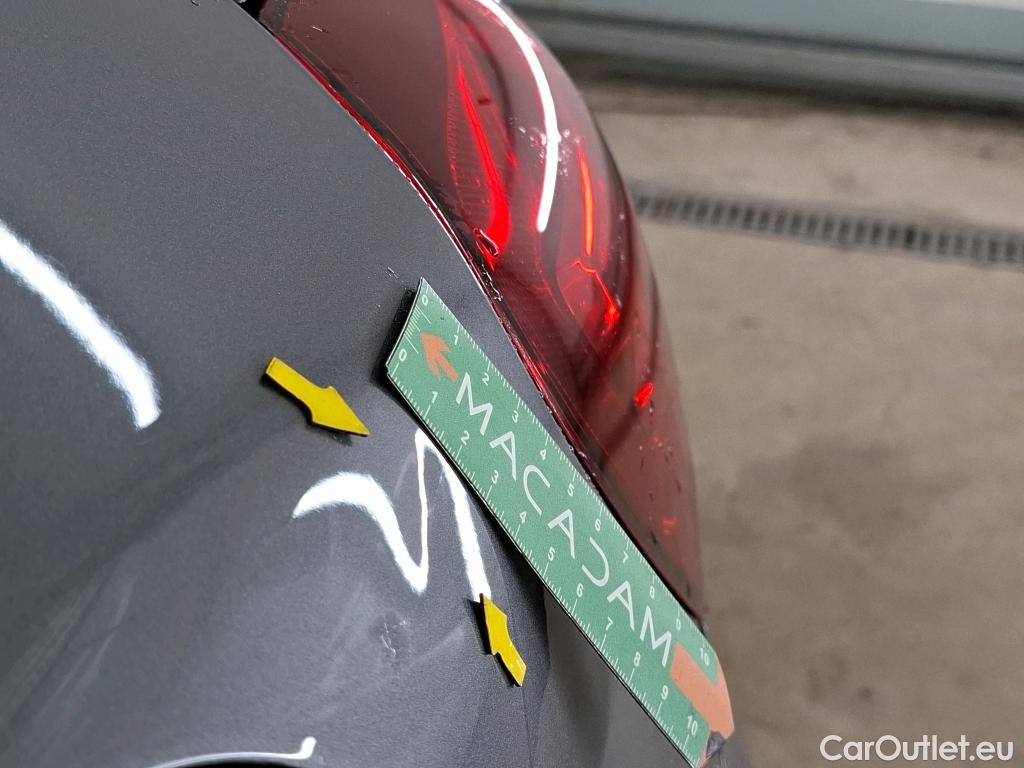  Mercedes  GLA MERCEDES-BENZ Classe  / 2017 / 5P / SUV  180 Fascination BVA7 #34