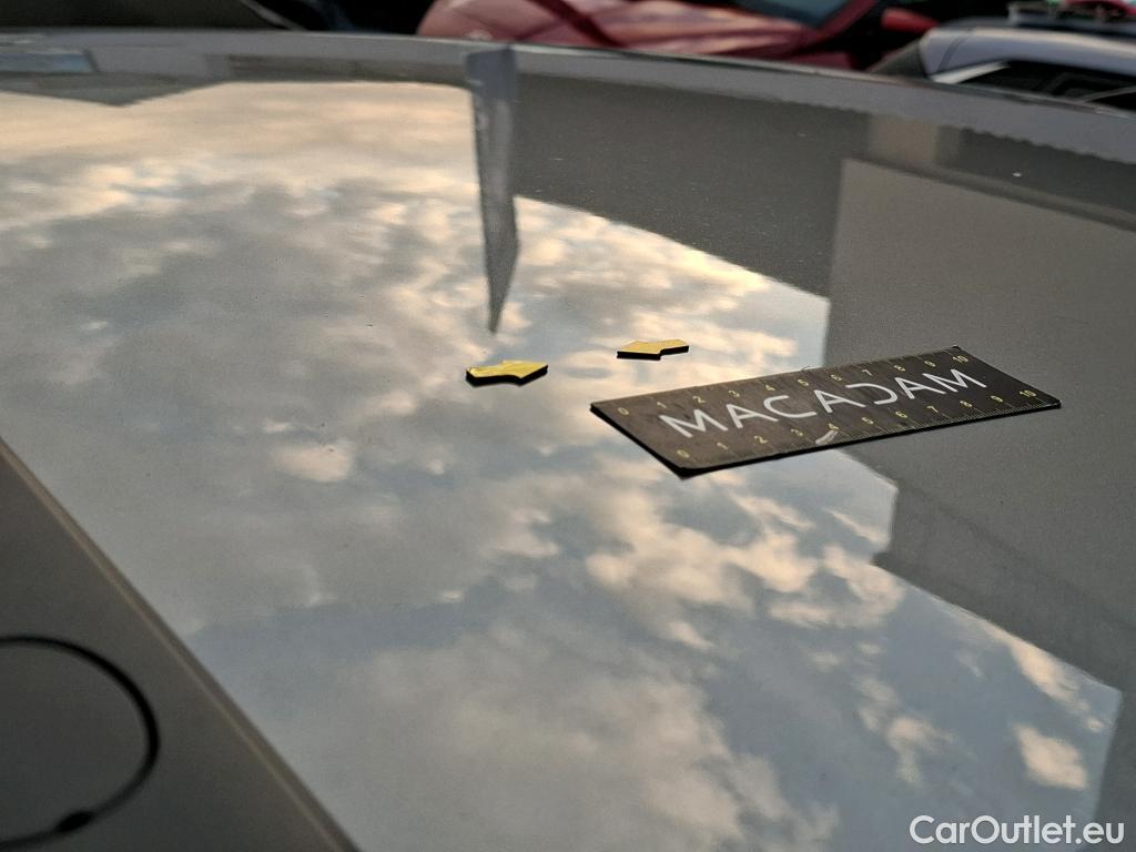  Hyundai  Konna HYUNDAI Kona / 2020 / 5P / SUV BEV 64KWH ELECTRIQUE 204CH INTUITIVE #10