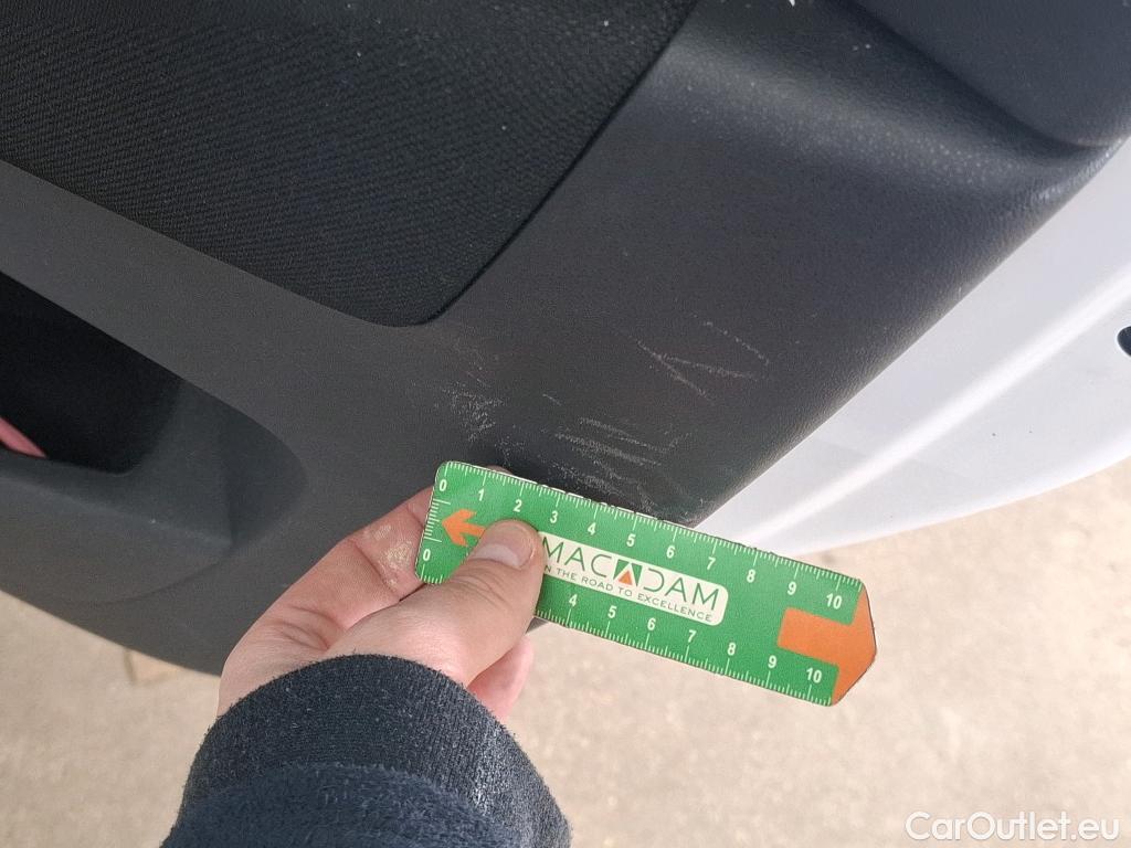  Citroen  C4 Grand Picasso /Spacetourer Business 1.2 PureTech 130CV BVM6 7 Sieges E6d #16