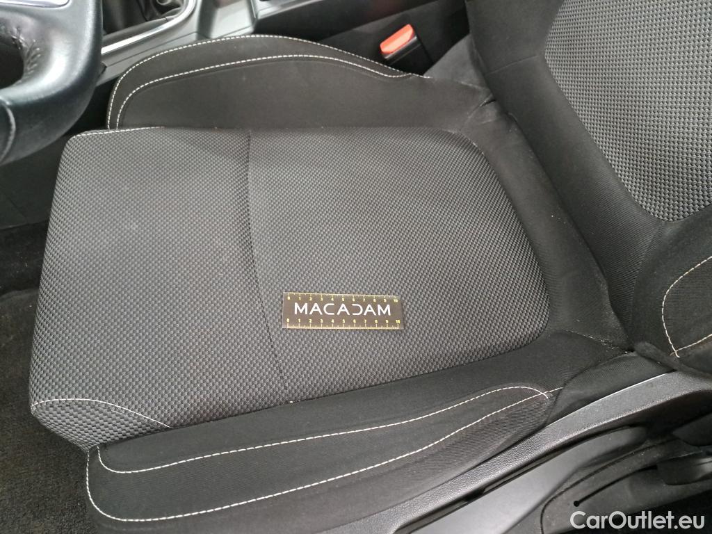  Renault  Megane  IV Berline 5pt. Société Air Nav 1.5 dCi 90CV BVM6 E6 #10