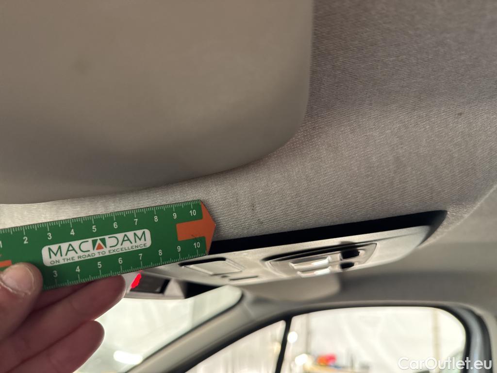  Renault  Trafic  III Fourgon L2H1 3T Grand Confort 2.0 dCi 130CV BVM6 E6d #3