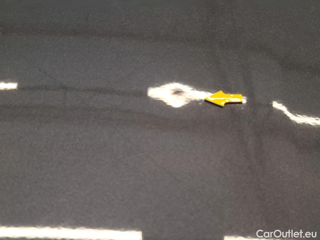  Toyota  C-HR TOYOTA  / 2016 / 5P / SUV 1.8 Hybride 122 Dynamic Business Stage A #3