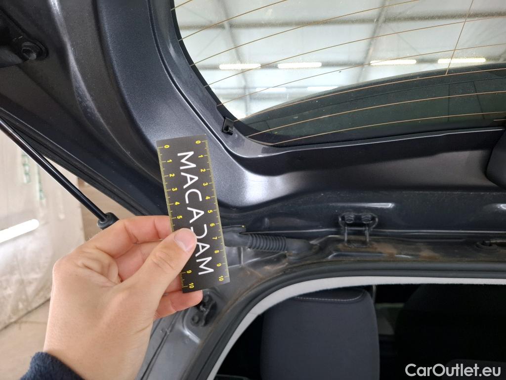  Toyota  Yaris TOYOTA  Hybride / 2019 / 5P / Berline Hybride 116h France Business Stage Acad #17