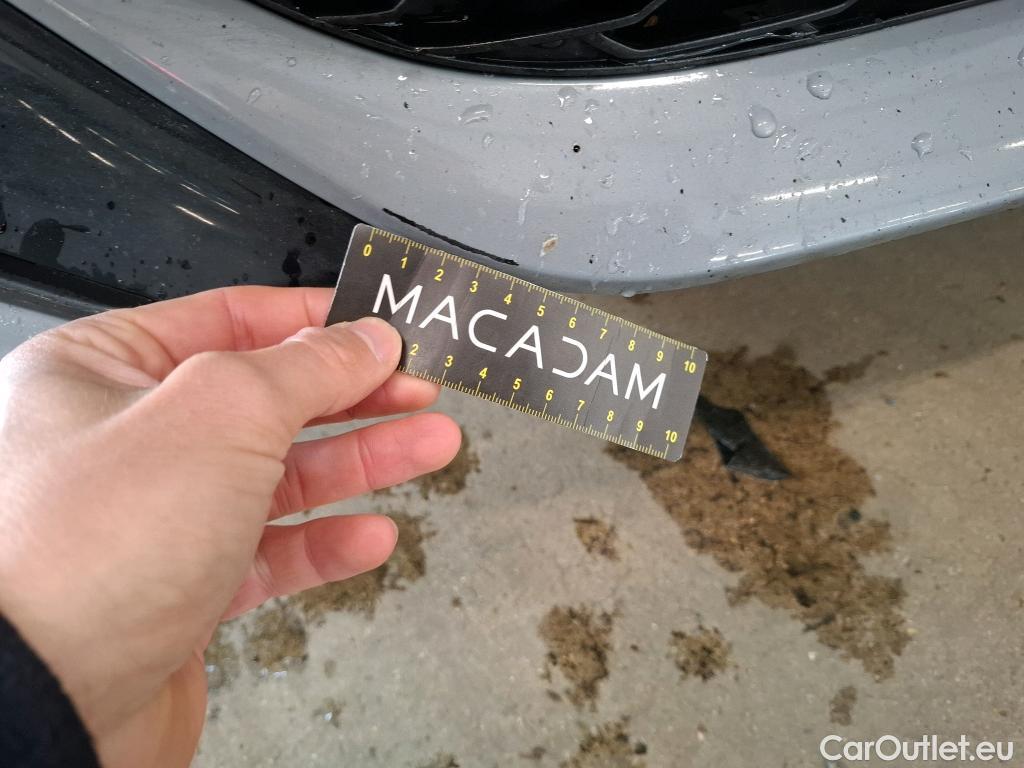  Toyota  Corolla TOYOTA  / 2018 / 5P / Berline Hybride 122h Dynamic Business Beyond Zer #30