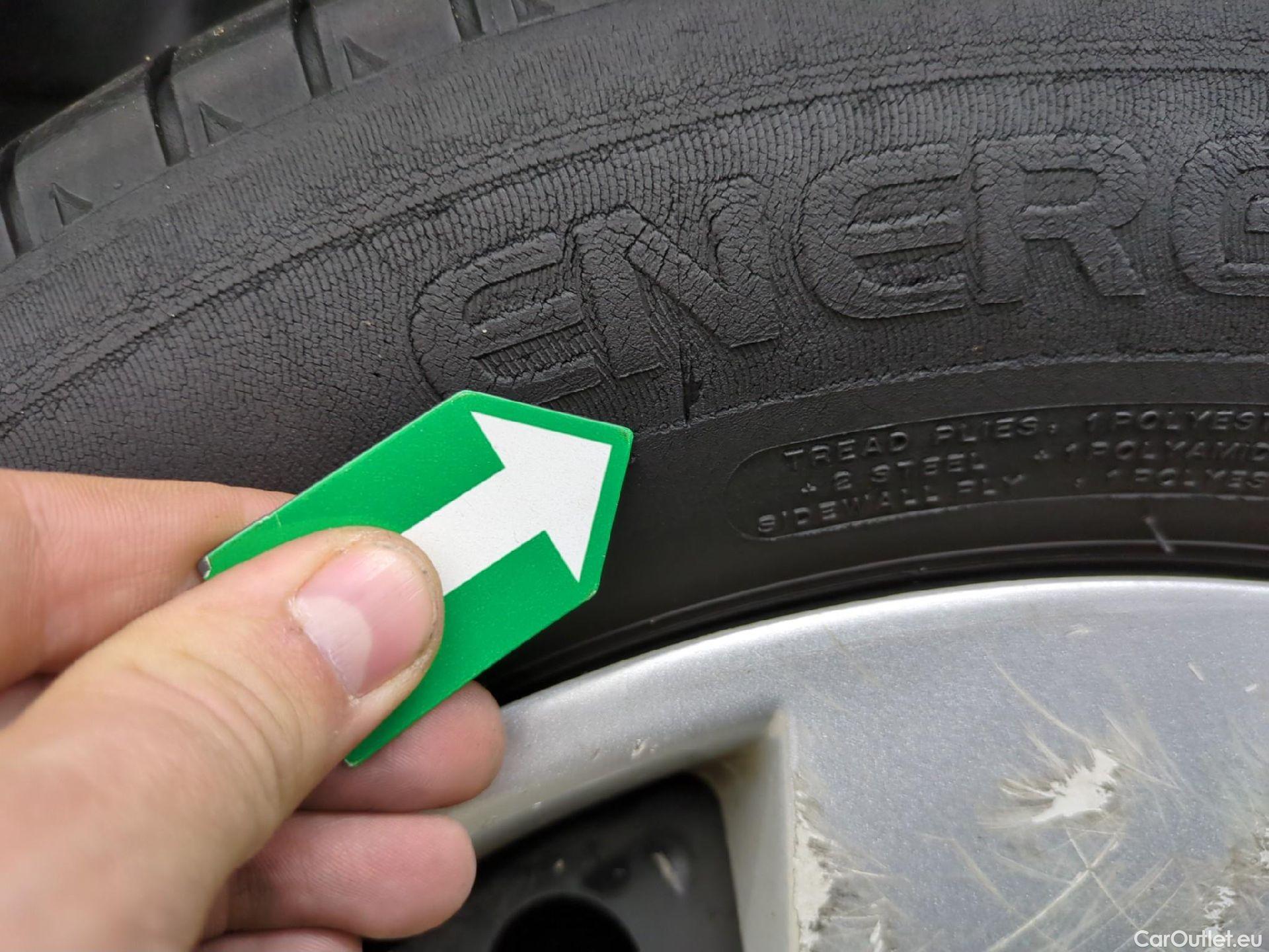  Renault  Kangoo RENAULT  Express / 2013 / 4P / Fourgonnette Extra R-Link dCi 75 #21